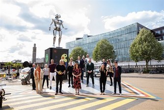 werkbezoek minister Van Engelshoven bij Technopolis Enschede